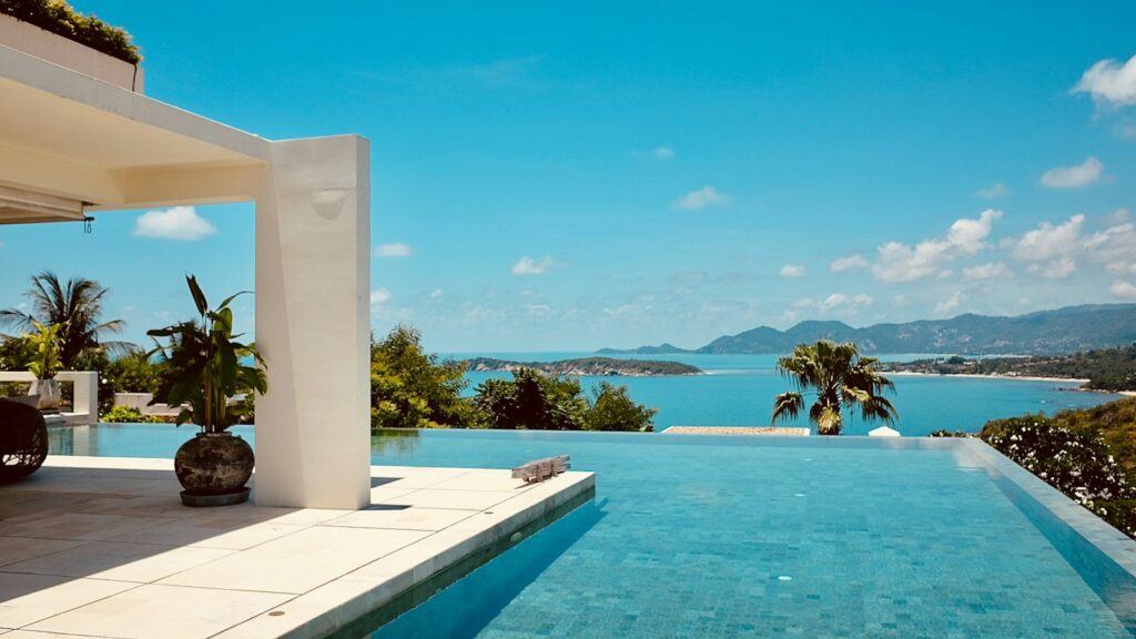 Villa mit Pool am Strand von Koh Samui, Erholung am Ende der Flitterwochen Thailand